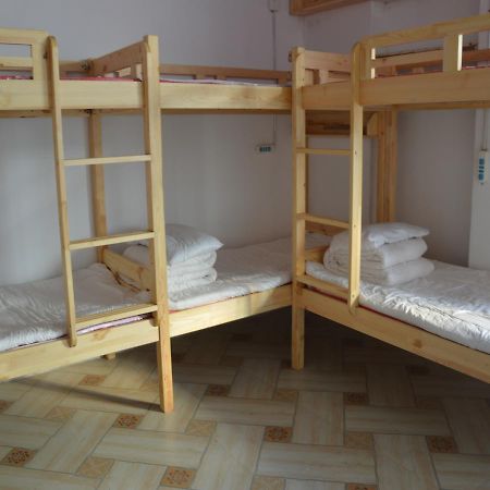 Snow Valley International Hostel Wuchang  Екстериор снимка
